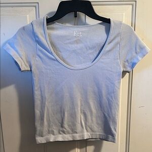 Women’s Crop Top size medium